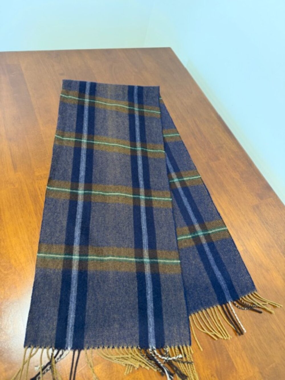 The Scotch House Pure Cashmere Unisex Plaid Scarf. - Picture 3 of 10